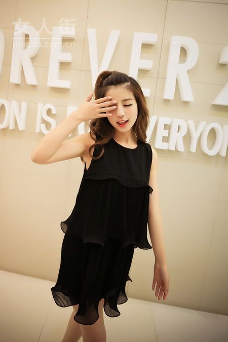 入夏服饰搭配：性感女人的那点小心机